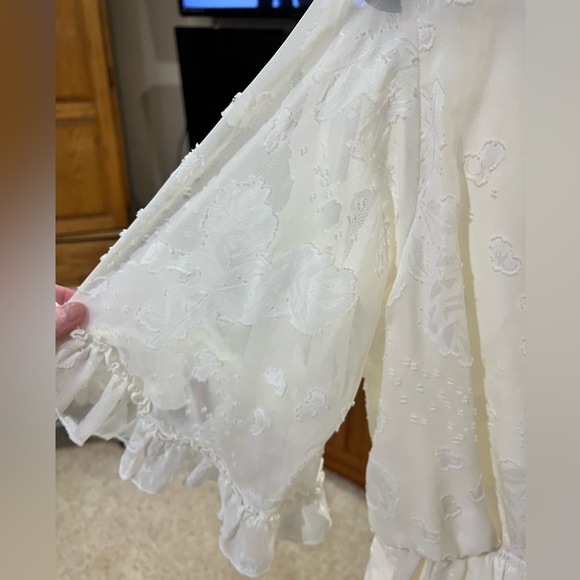 NWT Oak and Trellis romper - Picture 5 of 7